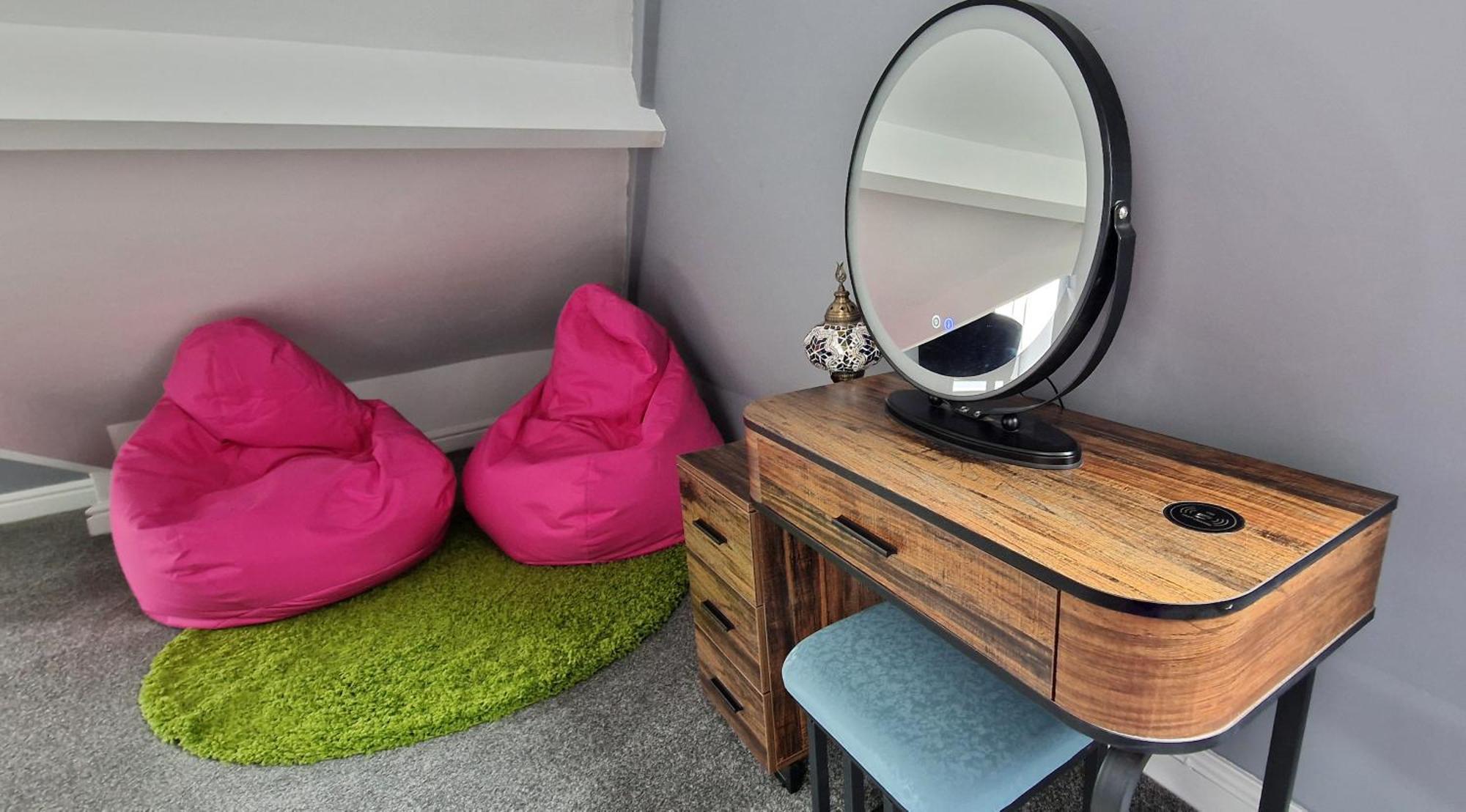 The Penthouse Ny Loft Apartment บาร์มัธ ภายนอก รูปภาพ